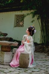 -苏悦旅拍·汉服旗袍体验馆