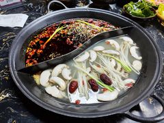 -乖嬢嬢重庆老火锅(南联店)