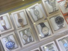 -海星奢选二手奢侈品手表包包鉴定回收寄卖(墨玉南路店)