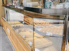面包甜点陈列柜-六贤记(杭州龙湖滨江天街店)