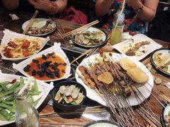 -小俩口烧烤东北菜(双井店)