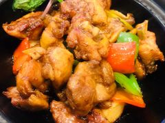 金不换三杯浓香滑鸡煲-太兴餐厅(东方广场分店)