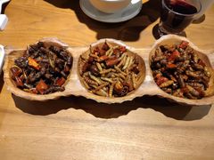 -隔壁老王·家常云南菜(花巷店)