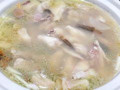 -龙泉人椰子鸡·糟粕醋·地标海南菜(龙昆南店)