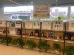 -成都锦泰一汽丰田4S店(龙泉驿区店)