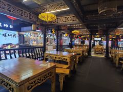 -八一路好吃街(雨田商务大厦店)