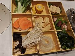 -呷哺呷哺 黄金牧场 (中发百旺店)