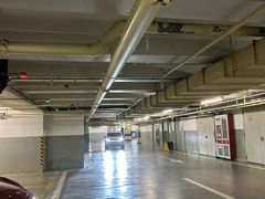 -中信泰富广场-停车场