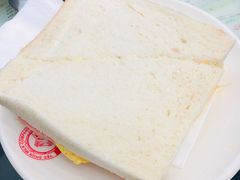 火腿鸡蛋三文治-义顺牛奶公司(庇利金街店)