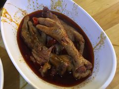 -二孃鸡爪爪(东郊记忆店)