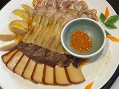 卤味拼盘-夜宴江景餐厅