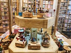 -猫的天空之城概念书店(杭州南宋御街店)