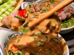 -牛村来人潮汕牛肉火锅(西单店)