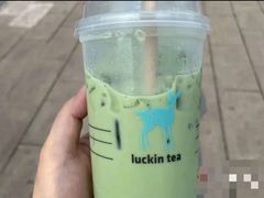 抹茶奶昔-瑞幸咖啡(118广场店)