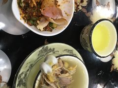 -乙丙丁正宗昭通天麻火腿鸡(总店)
