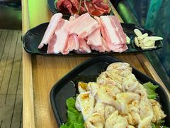 -彝人部落火盆烧烤(原内环足球场店)