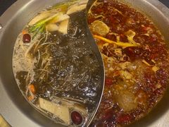 -沸炉重庆老火锅(军事博物馆店)