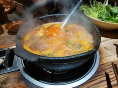 -贵厨酸汤牛肉(花果园国际中心店)