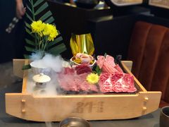 -铭牛烧肉·和牛海鲜自助(高新月牙湖店)