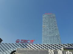 -万达广场(龙湖店)