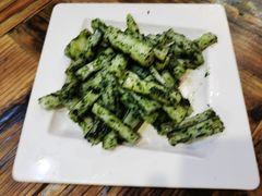 -朋友圈概念餐厅(象山万达广场店)