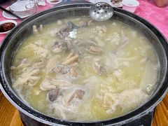 佛跳墙-侠成水上农庄(工业大道店)