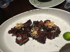 当家脆皮烧汁小牛肉-卯时·龙光雅宴·精致锡帮菜(惠山古镇店)