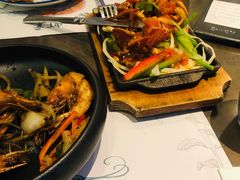 -美奈小馆·越南料理(中航城君尚购物中心店)