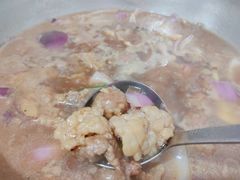 肥瘦各半-美兰春记食店·龙舌坡红烧牛肉