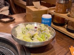 -明洞阿姨·韩式酱蟹烤肉·创意料理(三元桥店)