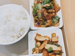 -老乡鸡(新邻天地店)