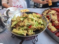 -学士怪怪龙虾·川菜·烧烤(学士街店)