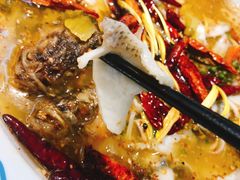 老坛酸菜活鱼-花椒俏川菜小馆(南海万达店)