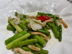 -贝勒爷·酥不腻烤鸭
