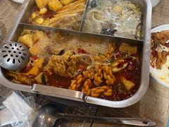 -鸡遇虾煲干锅火锅(小寨金莎店)