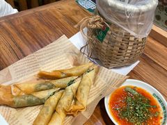 -云阿蛮云南生烫牛肉米线(奉贤路店)