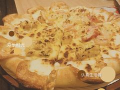 -必胜客(WOW中心城店)