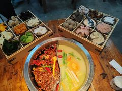 -芈重山老火锅(洪崖洞店)