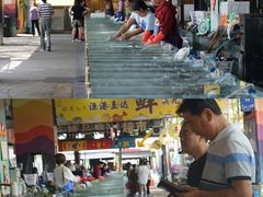 -三亚火车头万人海鲜广场