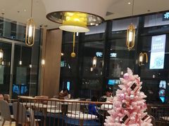 -奈雪的茶(青岛卓悦里INTOWN店)