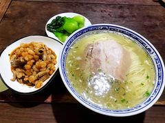 枫镇大肉面肉13面17-同得兴 Since·1995 传统苏式面馆(嘉馀坊店)