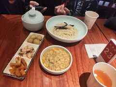 -裕兴记•蟹黄面馆(人民广场店)