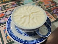 -广信牛奶甜品世家(台东店)