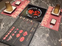 -牛YO寿喜烧·铁板烧和牛火锅自助(市府恒隆店)