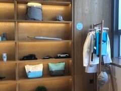 -蔚来中心(北京中关村店)
