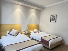 -江苏保险大厦宾馆(南京新街口德基广场店)