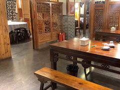 -老蚌埠烤串·新派烧烤·油边王(工农路店)