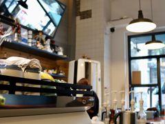 -Be Lived Cafe比例咖啡(摩天轮店)
