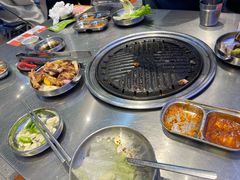 -哈哈碳都·牛肋条无限自助烤肉(台江万达店)