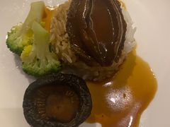 -元素自助餐厅·生蚝·海鲜·刺身(萝岗汇华希尔顿逸林酒店)